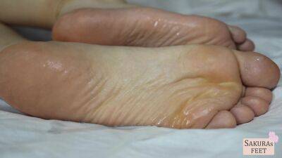 Sakurasfeet - Do Why This Morning My Feet Are So Sticky? on vidfreenow.com