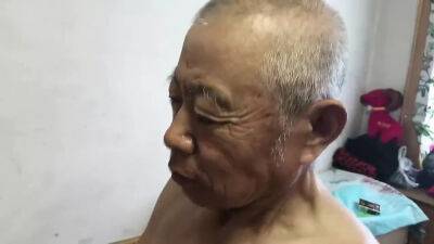 Chinese grandpa fucks whore - China on vidfreenow.com