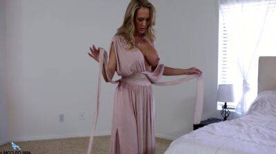 Early in the morning busty horny wife Brandi Love prefers to masturbate on vidfreenow.com