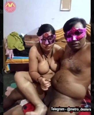 Desi Horny Couple Strip Chat Private Milk On Glass And Face Showing - Sleep - India on vidfreenow.com