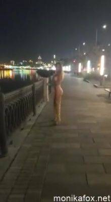 Nude Monika Fox Walking Through The City At Night - Monikafox on vidfreenow.com