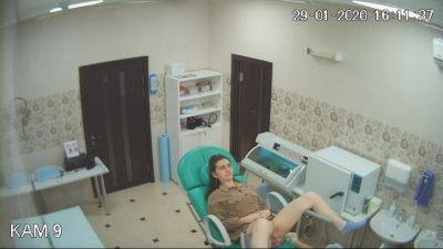 Spying For Ladies In The Gynaecologist Office Via Hi on vidfreenow.com