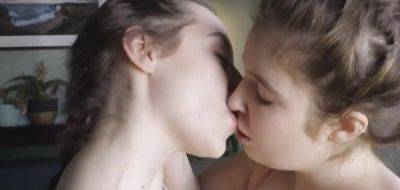 Big Booty Hot Big Boobed Lesbians Lick And Finger Each Other, Lesbian Video - Australia on vidfreenow.com