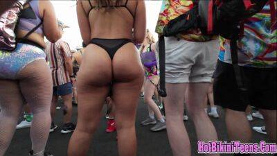 Phat ass Latina raver girl shaking her big ass cheeks at rave festival on vidfreenow.com