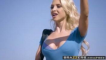 Brazzers - Big Tits at Work - Daddys Hardest Worker scene starring Alix Lynx and Danny D on vidfreenow.com