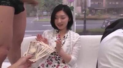 Asian amateur babe fucks for cash - Japan on vidfreenow.com