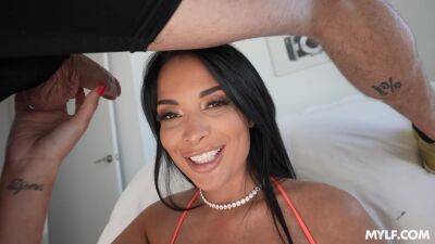 Latina nympho knows exactly what she wants on those lips after this fuck play ends on vidfreenow.com