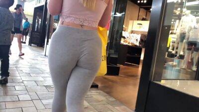 Sexy Blonde bubble in tight leggings on vidfreenow.com