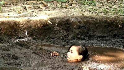 Nicole Experiences Peat Pit Exploration - Philippines on vidfreenow.com