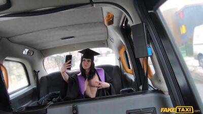 Freshly graduate and she wants to fuck with the cab driver because she has no money on her on vidfreenow.com