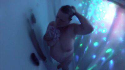 Me In The Shower With Disco Lights - Usa on vidfreenow.com