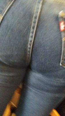 Kali's and Mellisa's Asses In Jeans on vidfreenow.com