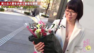 0000457_三十路スレンダーの日本人女性がガン突きされる人妻NTR素人ナンパ痙攣イキセックス - Japan on vidfreenow.com