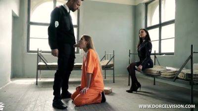 Prisonniere Lutro, Ridge With Cassie Del Isla, Charlie Dean And Clea Gaultier on vidfreenow.com