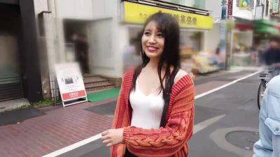 0000597_長身の日本人女性がグラインド騎乗位する素人ナンパ絶頂セックス - Japan on vidfreenow.com