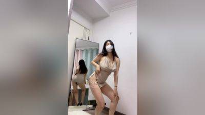 Asian Girl With Big Boobs Dancing - China on vidfreenow.com