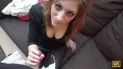 Bezaubernde Rothaarige is a total hottie who loves to be spoiled with cash - Czech Republic on vidfreenow.com