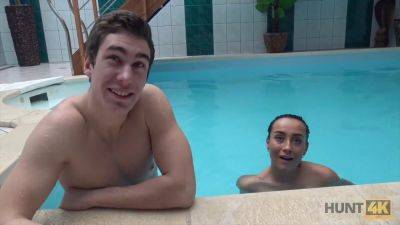 Hidden Cam catches Aventuras getting it on in a private pool - Czech Republic on vidfreenow.com