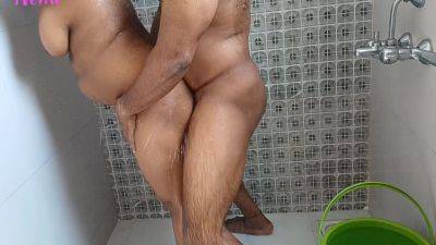 Indian Couple In Bathroom Early - Morning Sex - India on vidfreenow.com