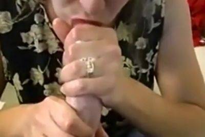 Handjob And Jizz on vidfreenow.com