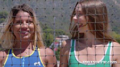 Mary Popiense and Angel Rivas Practice Strip Volleyball - Russia on vidfreenow.com