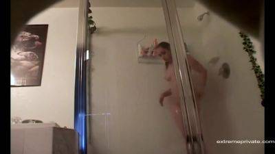 My Showering Sister 19 Is Totally Unaware Of The Hidden on vidfreenow.com