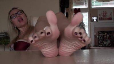 Violet Bliss Feet on vidfreenow.com