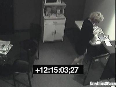 Secret pissing slut screws over her colleague on vidfreenow.com