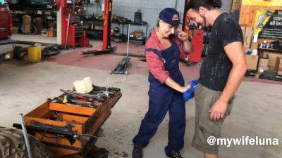 Mature mechanic lady prefers hot anal sex instead of paying for work. on vidfreenow.com