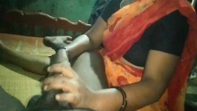 Indian Village Couple Hot Blowjop - India on vidfreenow.com