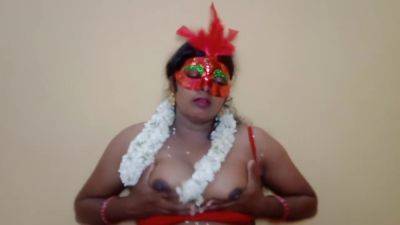 Indian Red Saree Sexy Big Boobs Aunty - India on vidfreenow.com