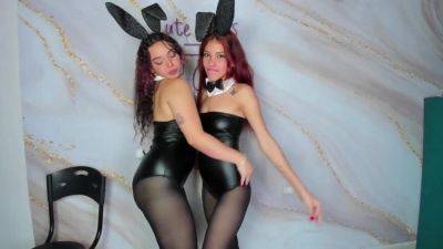 Lesbian bunnies french kiss - France on vidfreenow.com