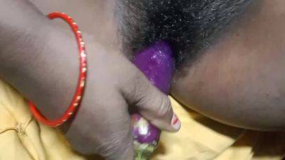 Neetu Bhabhi Put Brinjal In His Huge Pussy . And Masturbating Herself on vidfreenow.com