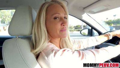 Blonde Stepmom Fucks Stepson and Stepdaughter on Family Vacation on vidfreenow.com