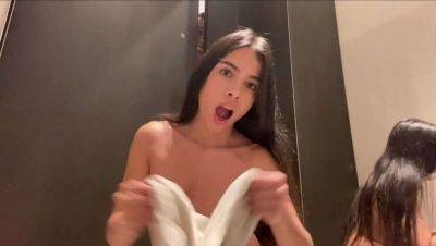 Latin Babe Marianamx Caught Jerking Off in Store Fitting Room on vidfreenow.com