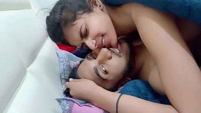 Indian Bhabhi Tannubhabhi Enjoys Loud Moaning Sex with Ex - India on vidfreenow.com