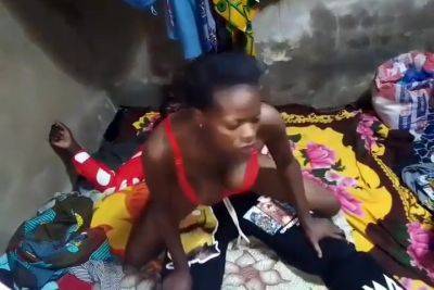 A Real African Couple Gets Wet In The Bedroom on vidfreenow.com