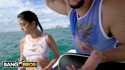 J Mac's hardcore Cuban rescue with Vanessa Sky off Miami coast - Cuba on vidfreenow.com