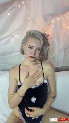 Cute Silver Hair Softcore - Sex Cam on vidfreenow.com