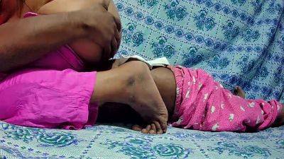 Indian Dasi Bahabi And Dewar Sex In The Jungle - India on vidfreenow.com