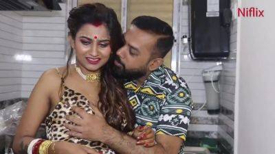 Indian Wife Honeymoon Sex In Kitchen With Her Husband - India on vidfreenow.com