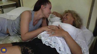 Mature Lesbians Isadora and Malinde: A Blonde and Brunette Playtime on vidfreenow.com