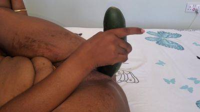 Biggest Cucumber In My Pussy So Amazing When I Cum With Cucumber on vidfreenow.com