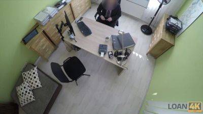 LOAN4K. Nice young lady gives a head and spreads legs in loan office - Czech Republic on vidfreenow.com