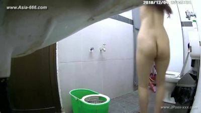 Peeping chinese bath.78 - China on vidfreenow.com