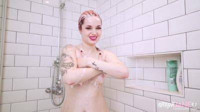 Lets Take A Sexy Shower - MangaJane on vidfreenow.com