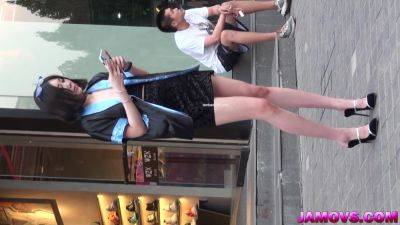 Chinese Girl Caught on the Street - China on vidfreenow.com