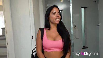 Kinky and busty Italian hottie wants a proper ANAL DEBUT: she gets it! - Italy - Spain on vidfreenow.com