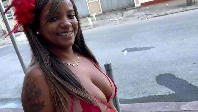 Husband persuades wife for group action after carnival, leading to her anal pleasure and real orgasms with friends - Brazil on vidfreenow.com