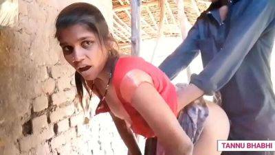 Desi Cutie Tannubhabhi Having Doggystyle Fun with Boyfriend - India on vidfreenow.com